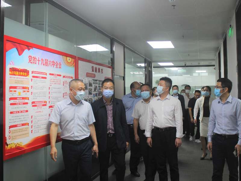 市國資委副主任葉丹、張新剛率隊(duì)調(diào)研珠海建工集團(tuán)